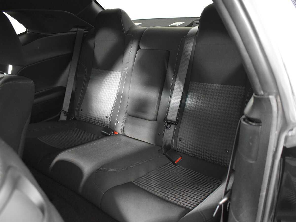 Dodge Challenger с пробегом — 2020 год. Фото: #6