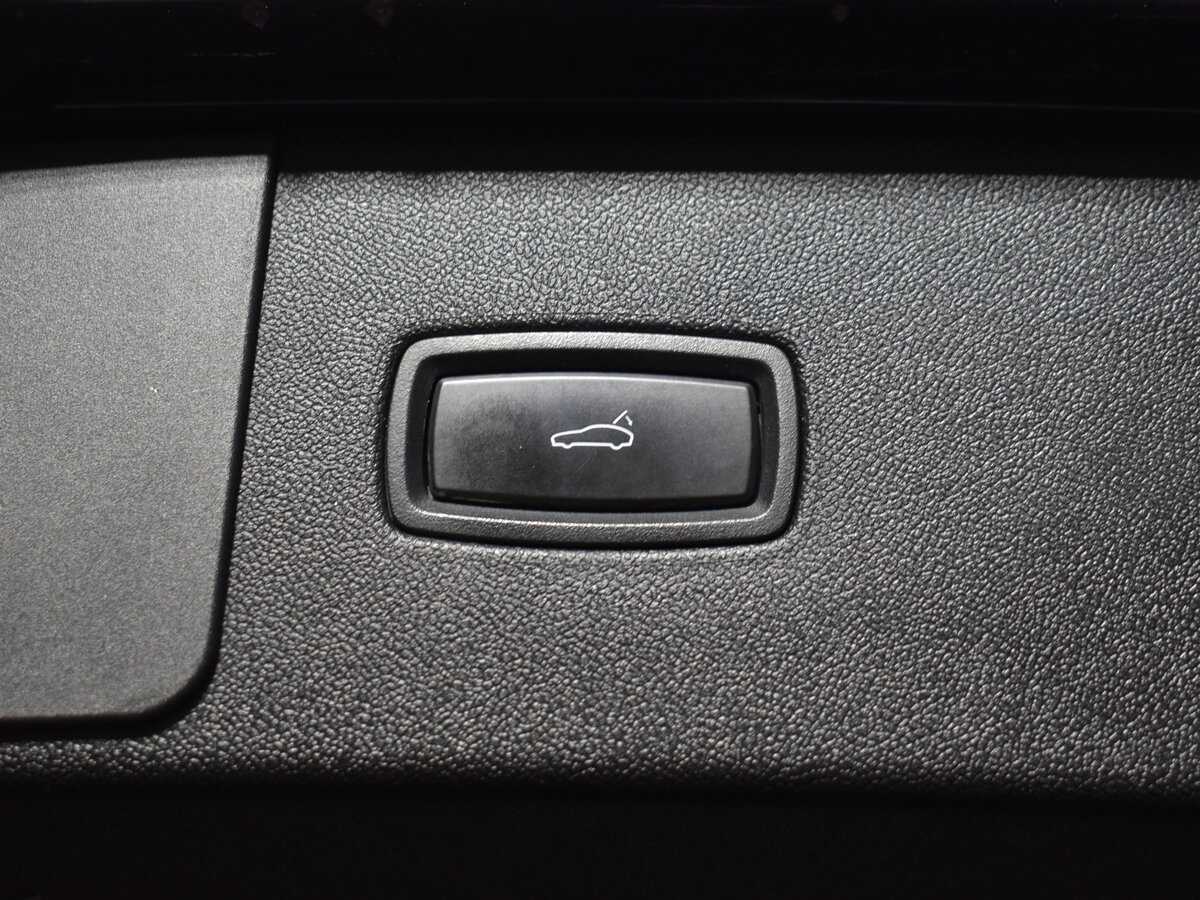 Porsche Cayenne с пробегом — 2018 год. Фото: #6