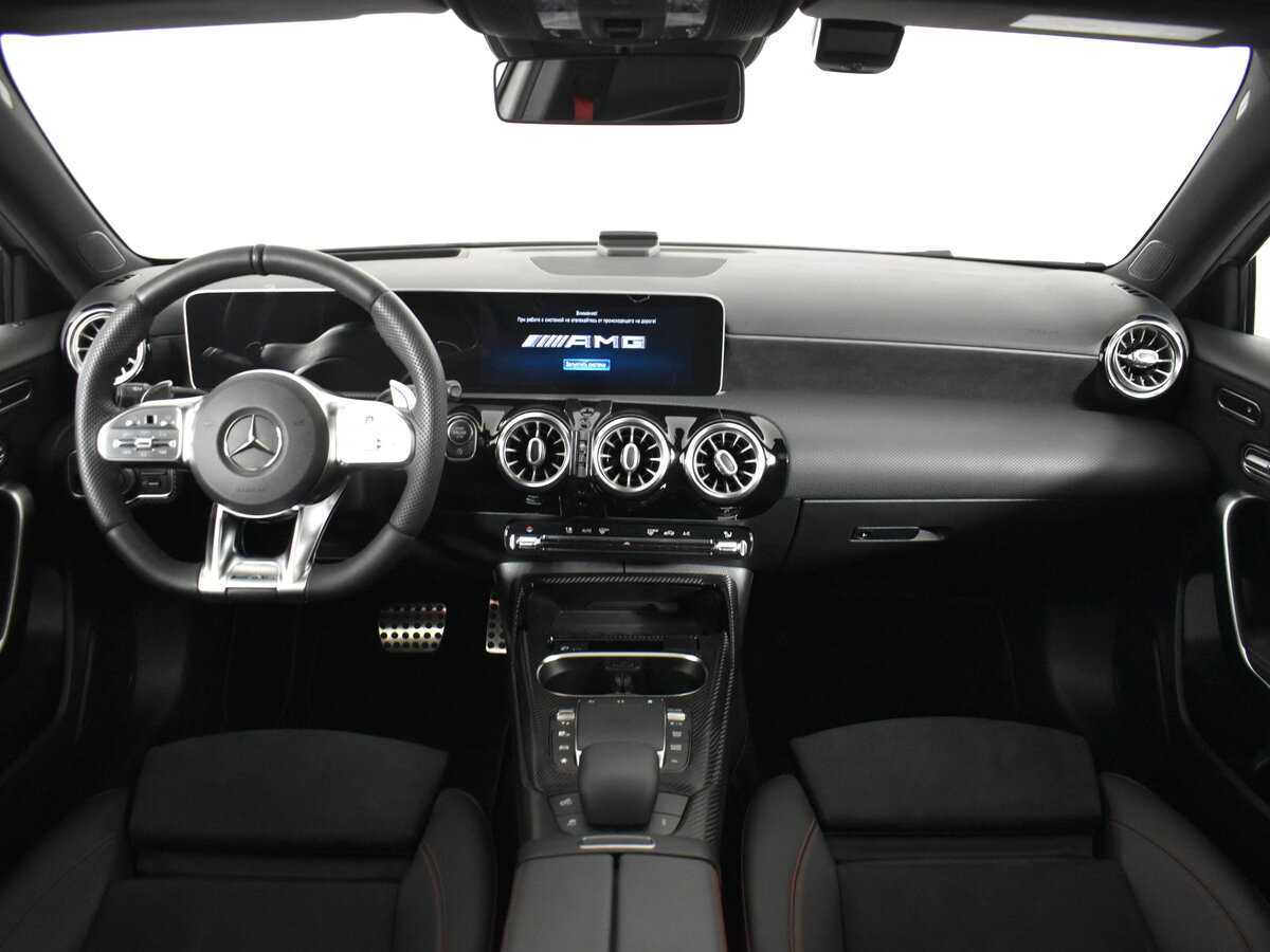 Mercedes-Benz A-Класс AMG с пробегом — 2020 год. Фото: #13