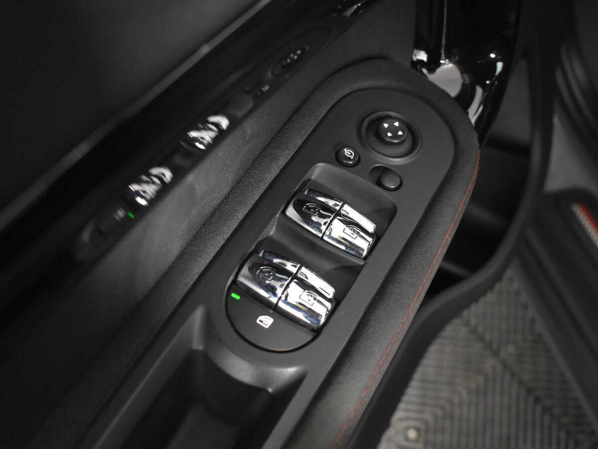 Mini Countryman с пробегом — 2017 год. Фото: #7