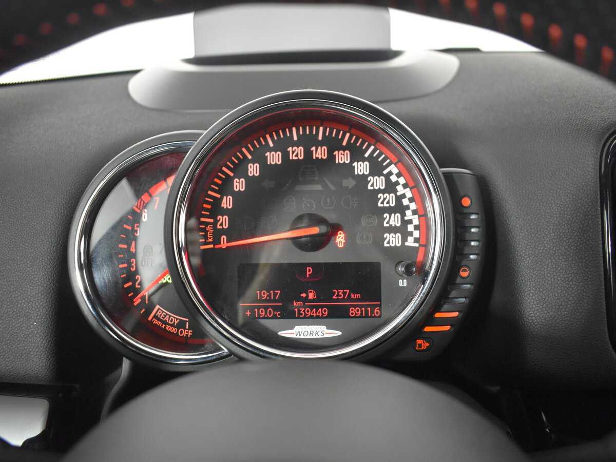 Mini Countryman с пробегом — 2017 год. Фото: #9