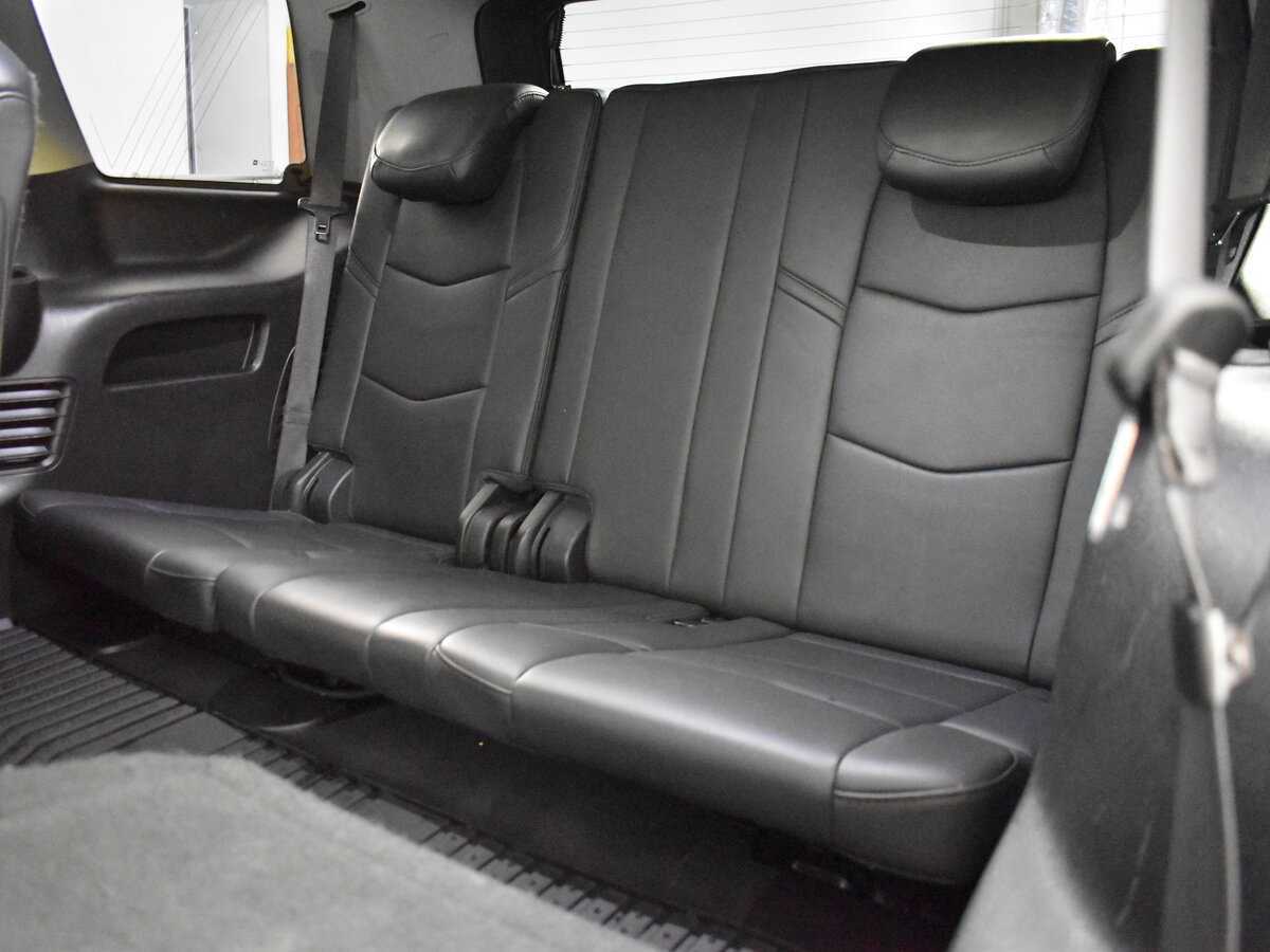 Cadillac Escalade с пробегом — 2018 год. Фото: #9
