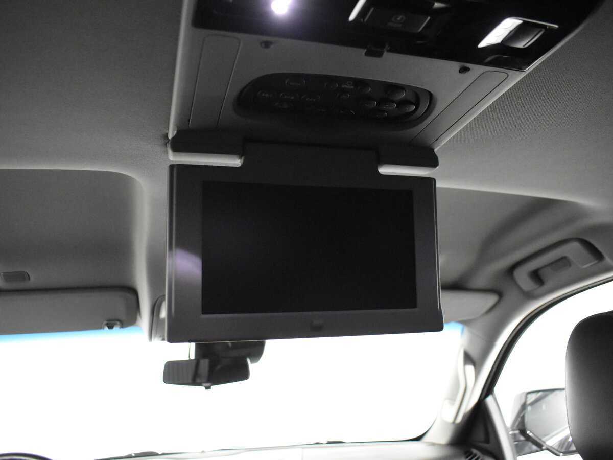 Cadillac Escalade с пробегом — 2018 год. Фото: #10