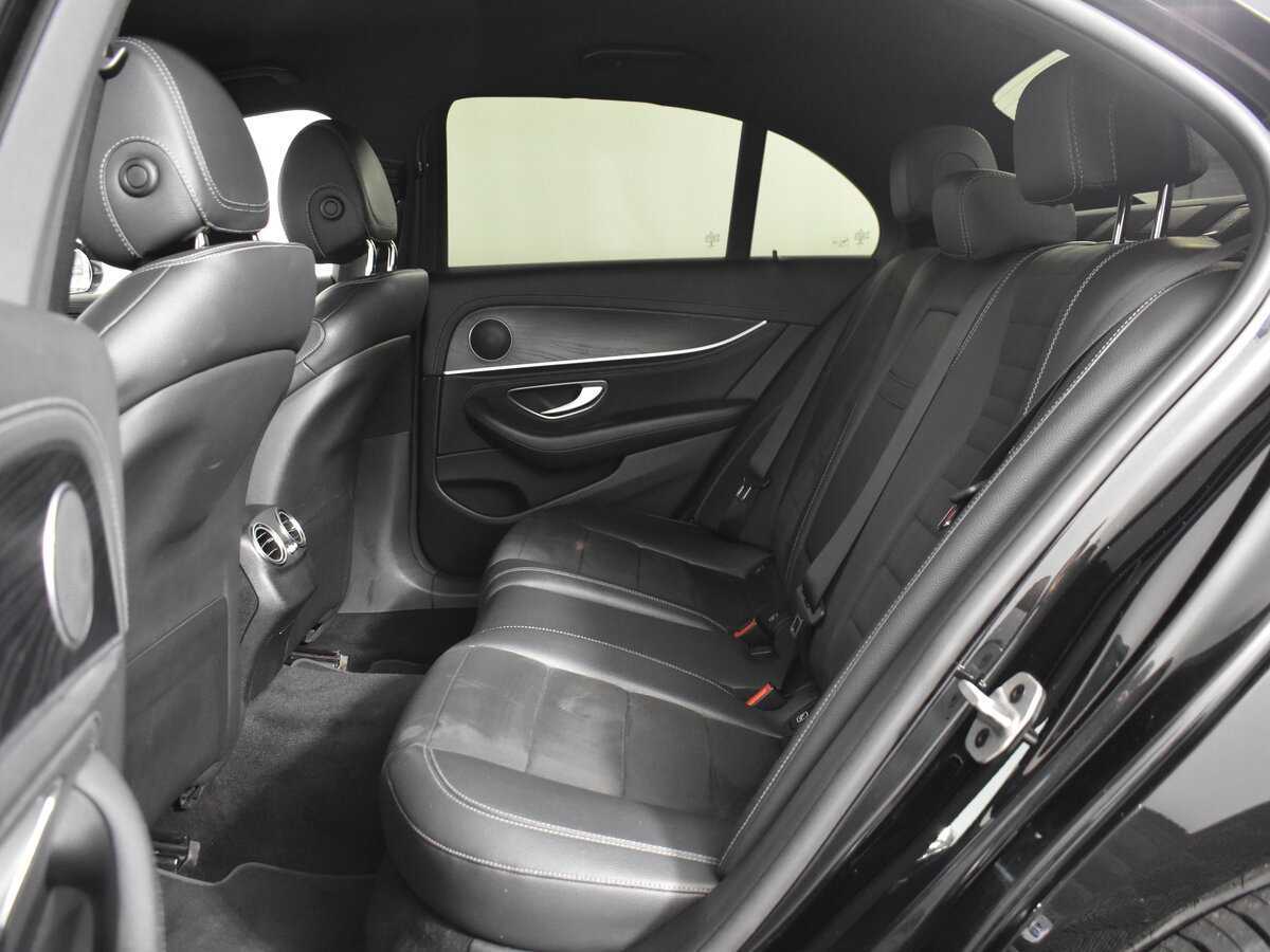 Mercedes-Benz E-Класс с пробегом — 2020 год. Фото: #6