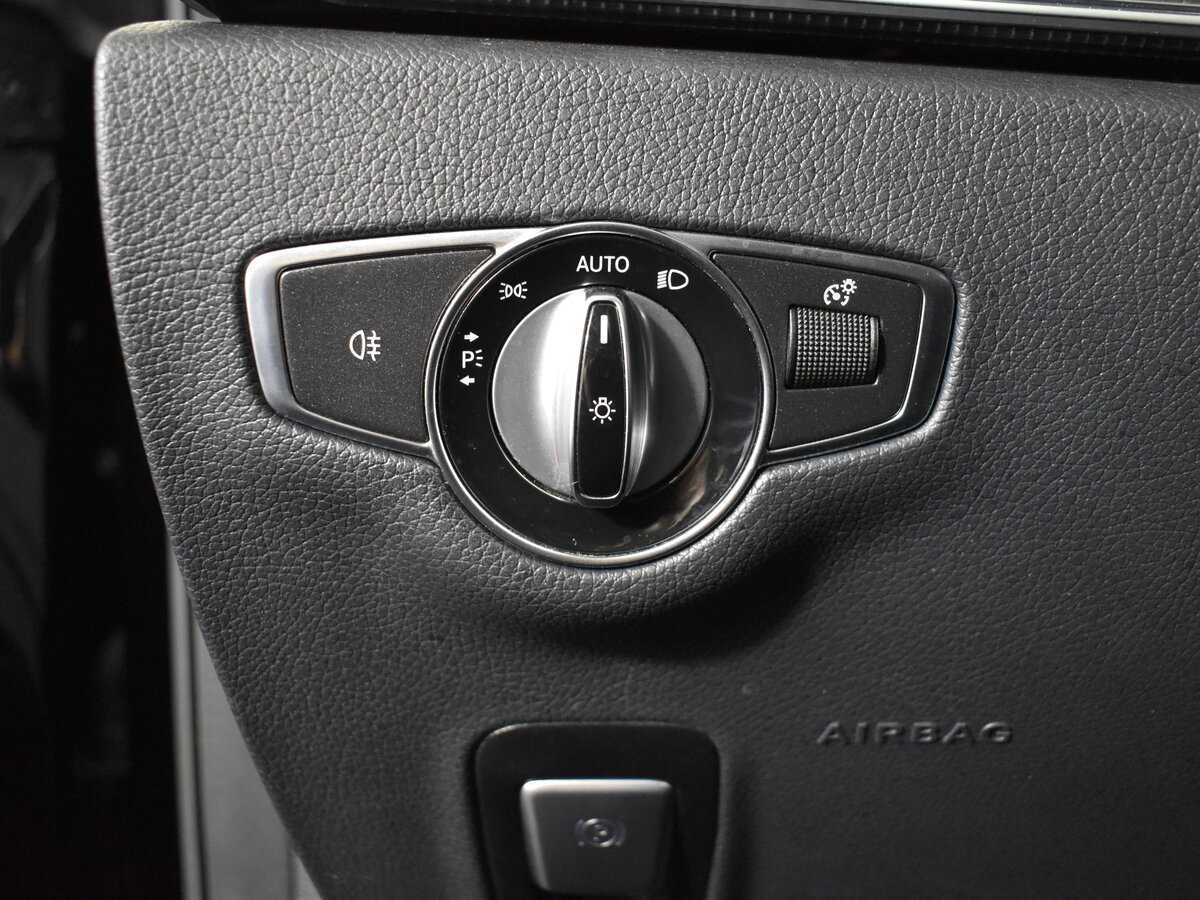 Mercedes-Benz E-Класс с пробегом — 2020 год. Фото: #9