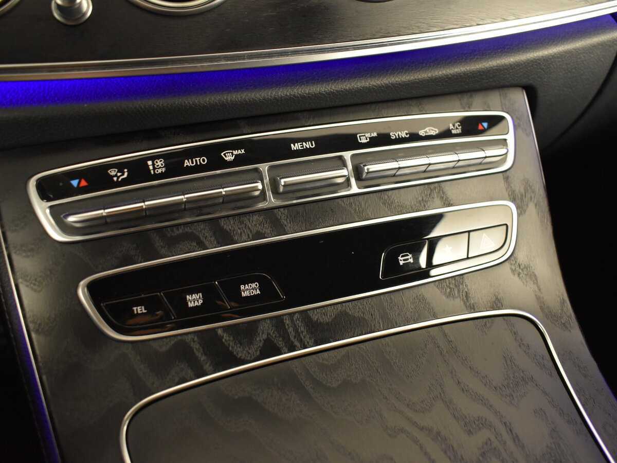 Mercedes-Benz E-Класс с пробегом — 2020 год. Фото: #16