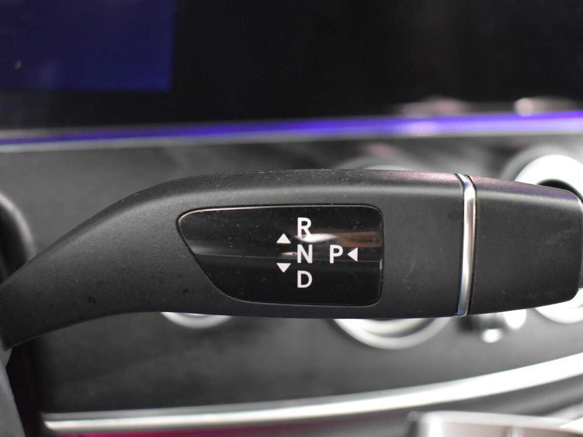 Mercedes-Benz E-Класс с пробегом — 2020 год. Фото: #22