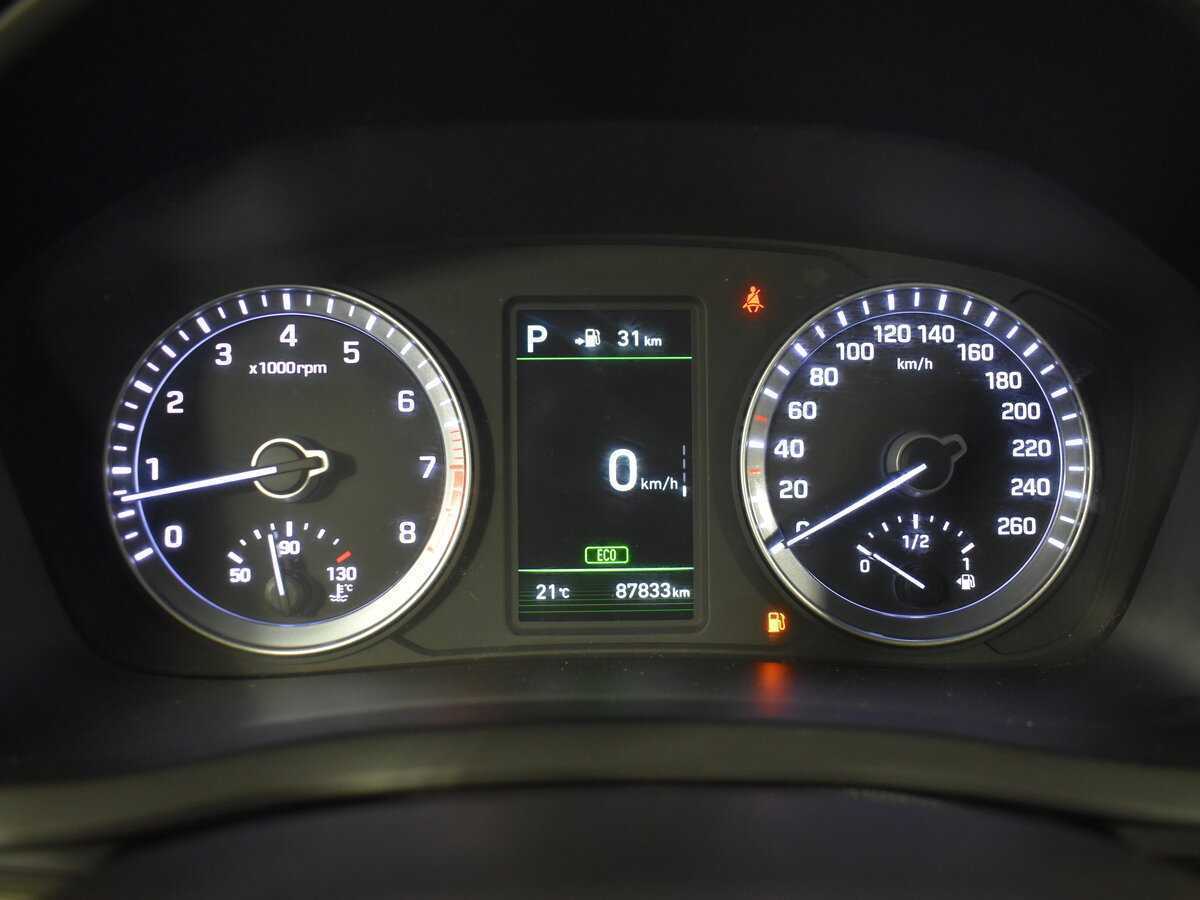 Hyundai Sonata с пробегом — 2018 год. Фото: #10