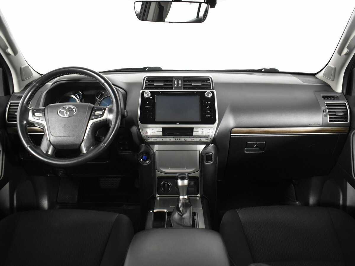 Toyota Land Cruiser Prado с пробегом — 2018 год. Фото: #13