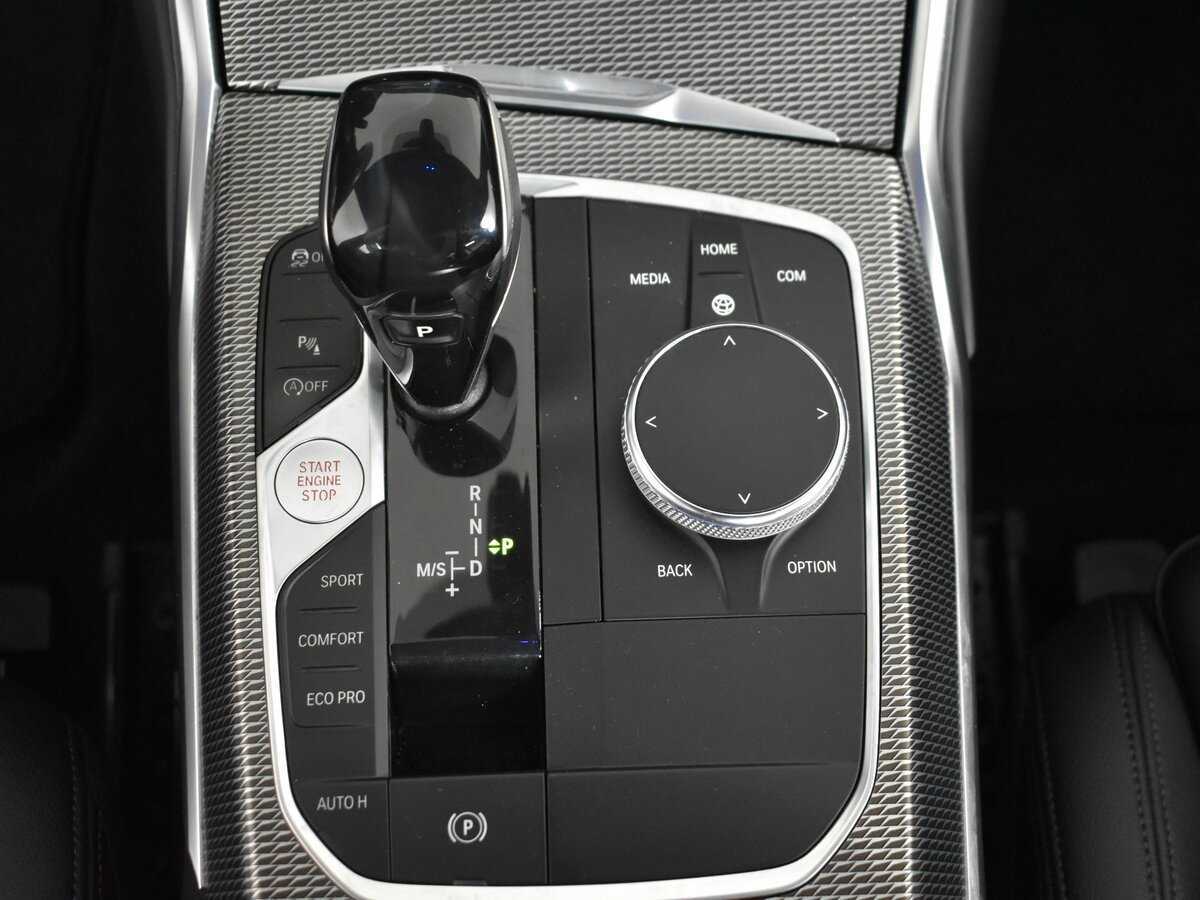 BMW 3 серии с пробегом — 2020 год. Фото: #12