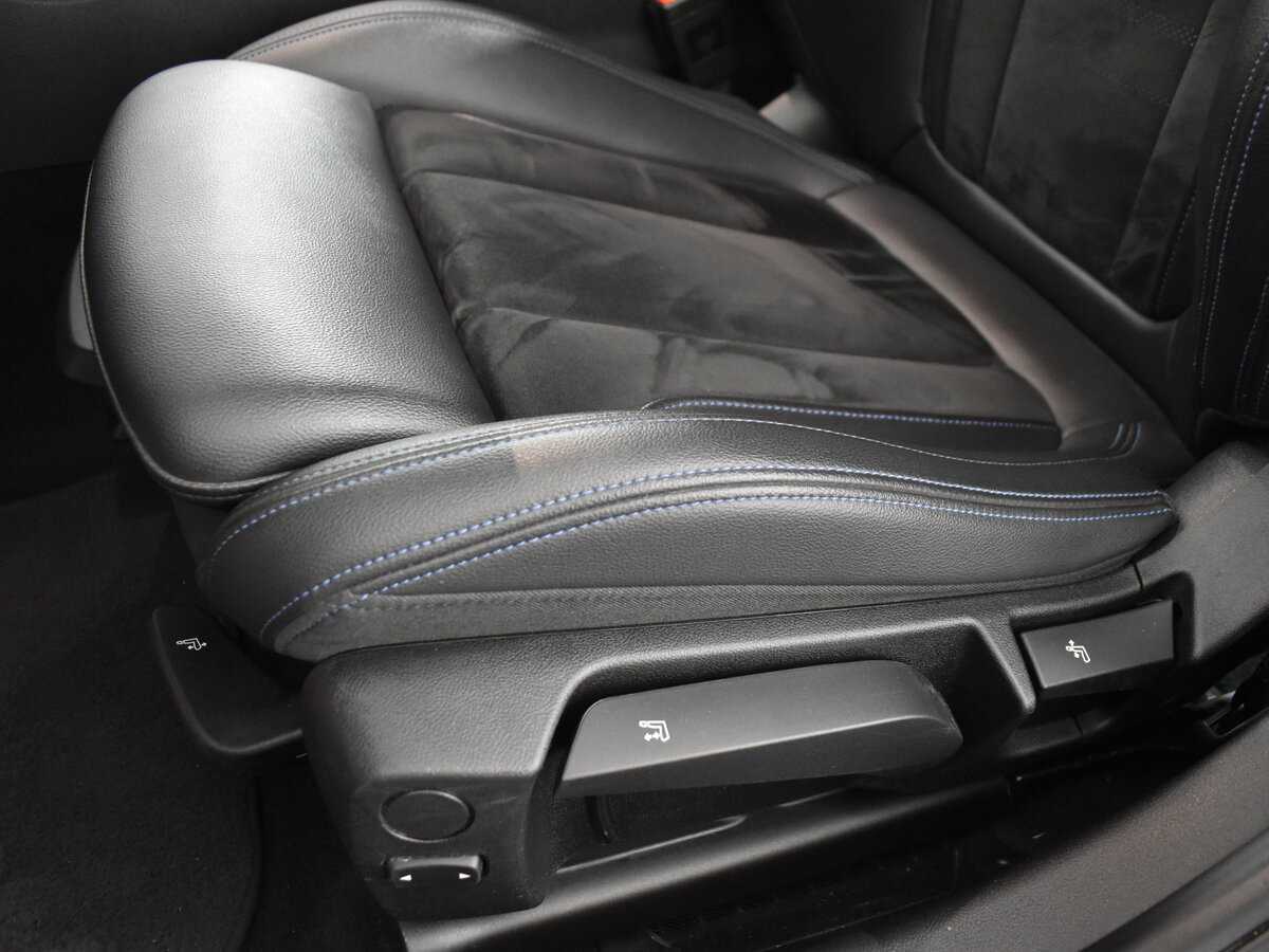 BMW 3 серии с пробегом — 2020 год. Фото: #17