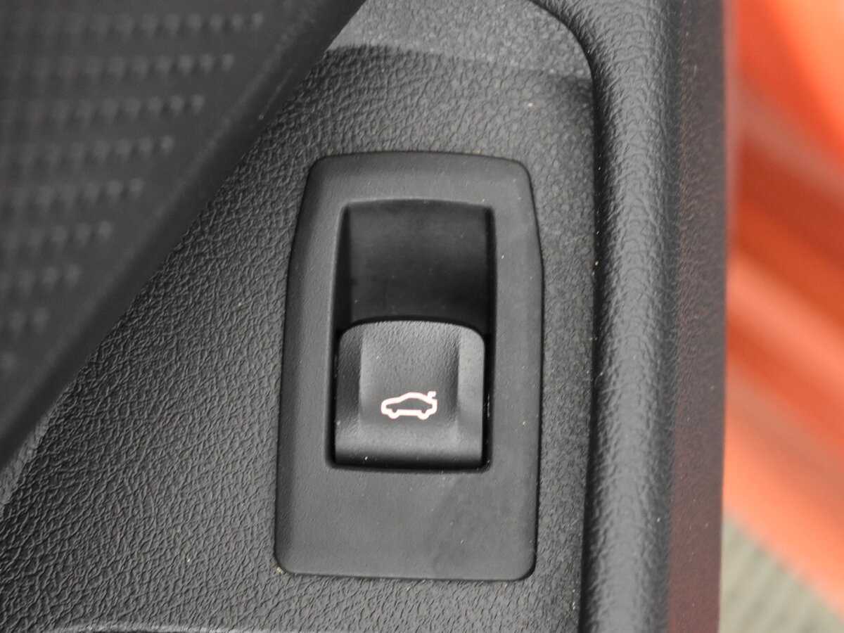 BMW 3 серии с пробегом — 2020 год. Фото: #23