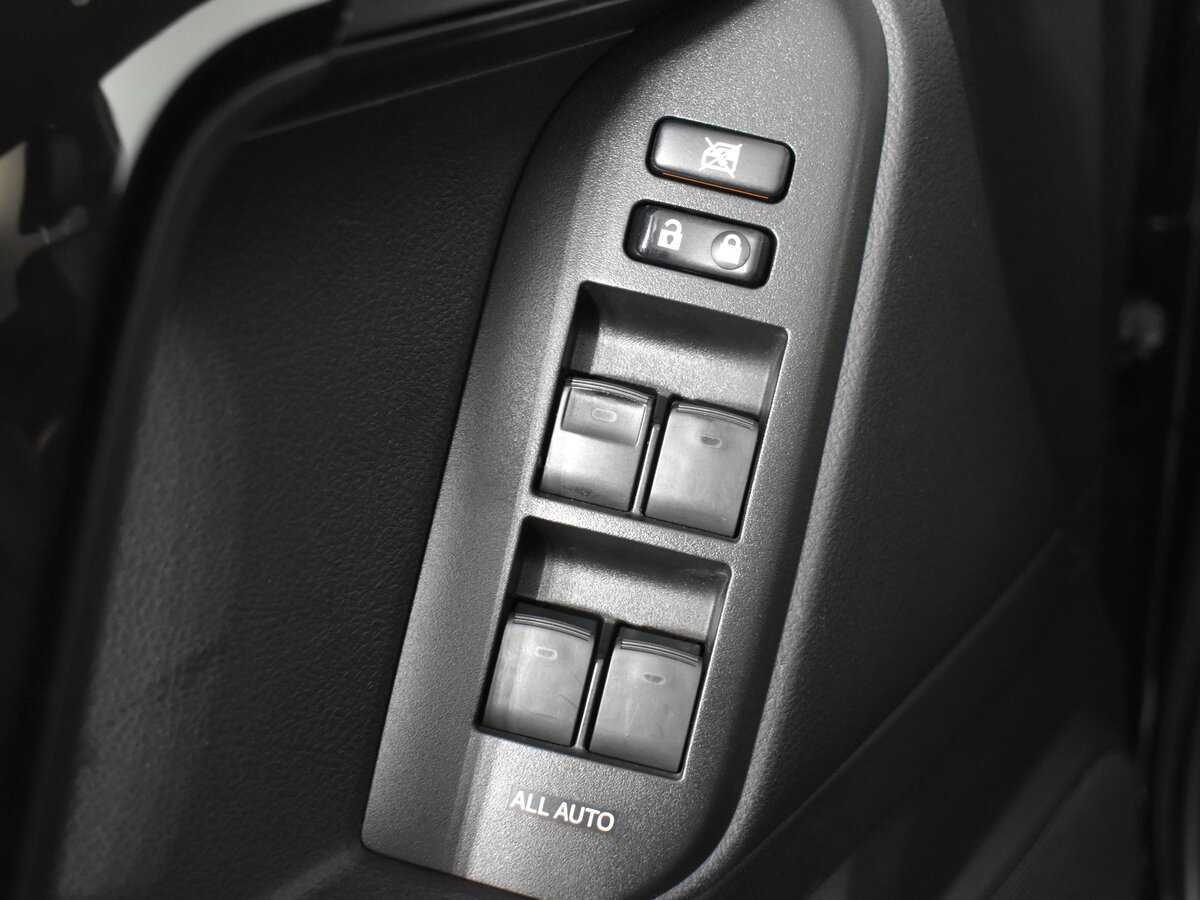 Toyota Land Cruiser Prado с пробегом — 2020 год. Фото: #9