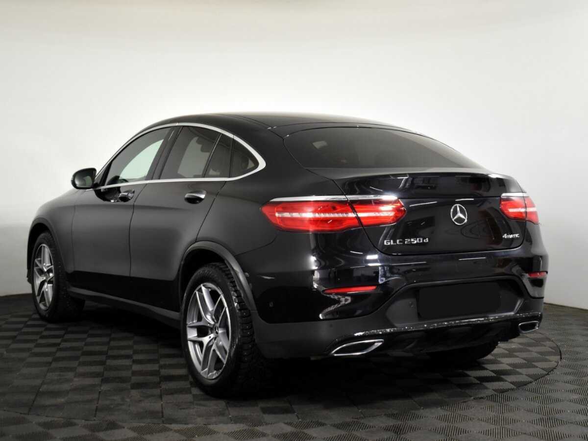 Mercedes-Benz GLC Coupe с пробегом — 2017 год. Фото: #5