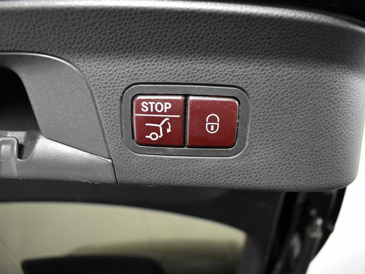 Mercedes-Benz GLC Coupe с пробегом — 2017 год. Фото: #6