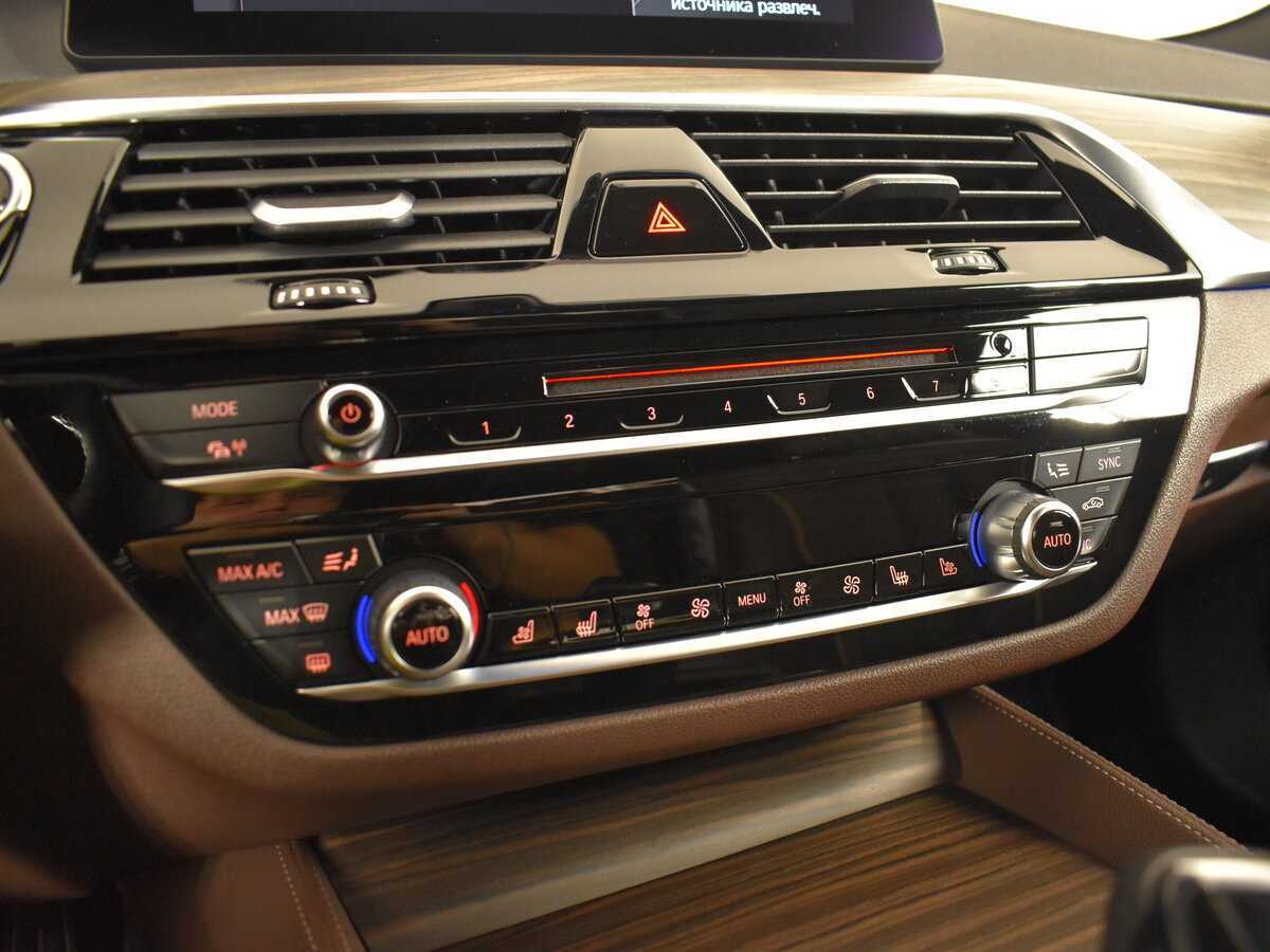 BMW 5 серии с пробегом — 2019 год. Фото: #18