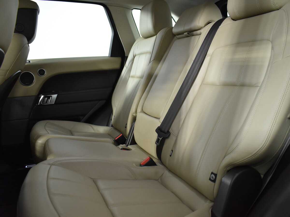 Land Rover Range Rover Sport с пробегом — 2018 год. Фото: #10