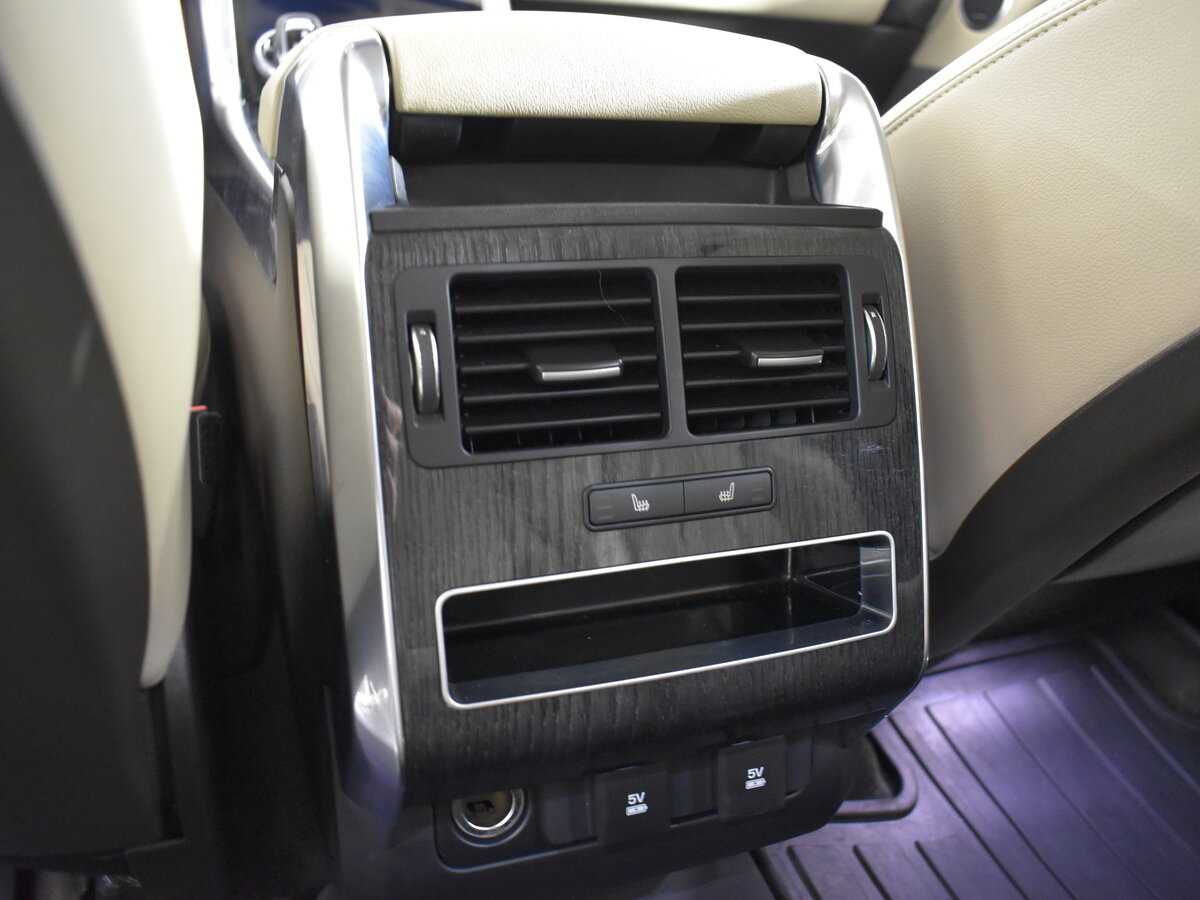 Land Rover Range Rover Sport с пробегом — 2018 год. Фото: #12