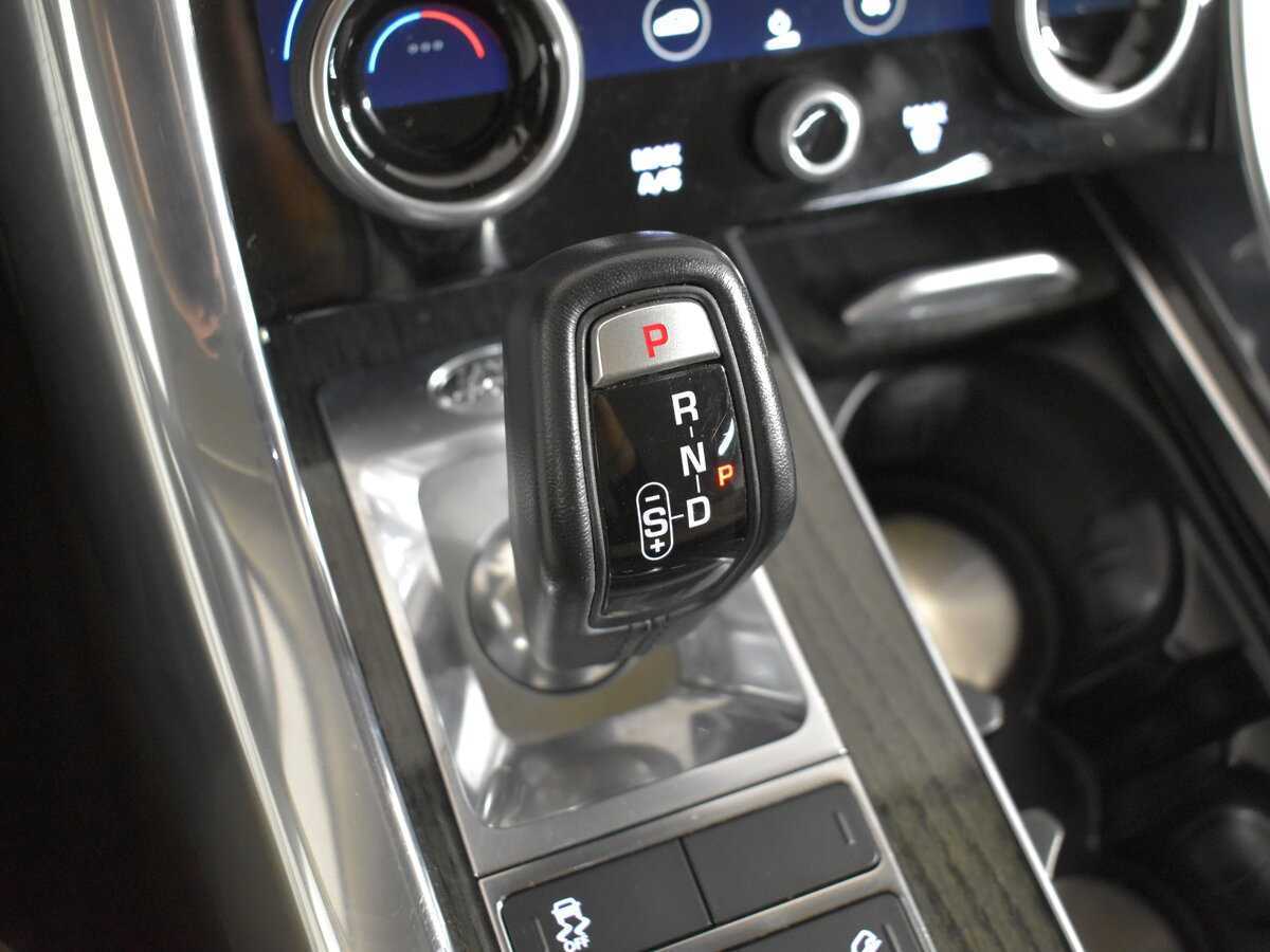 Land Rover Range Rover Sport с пробегом — 2018 год. Фото: #26