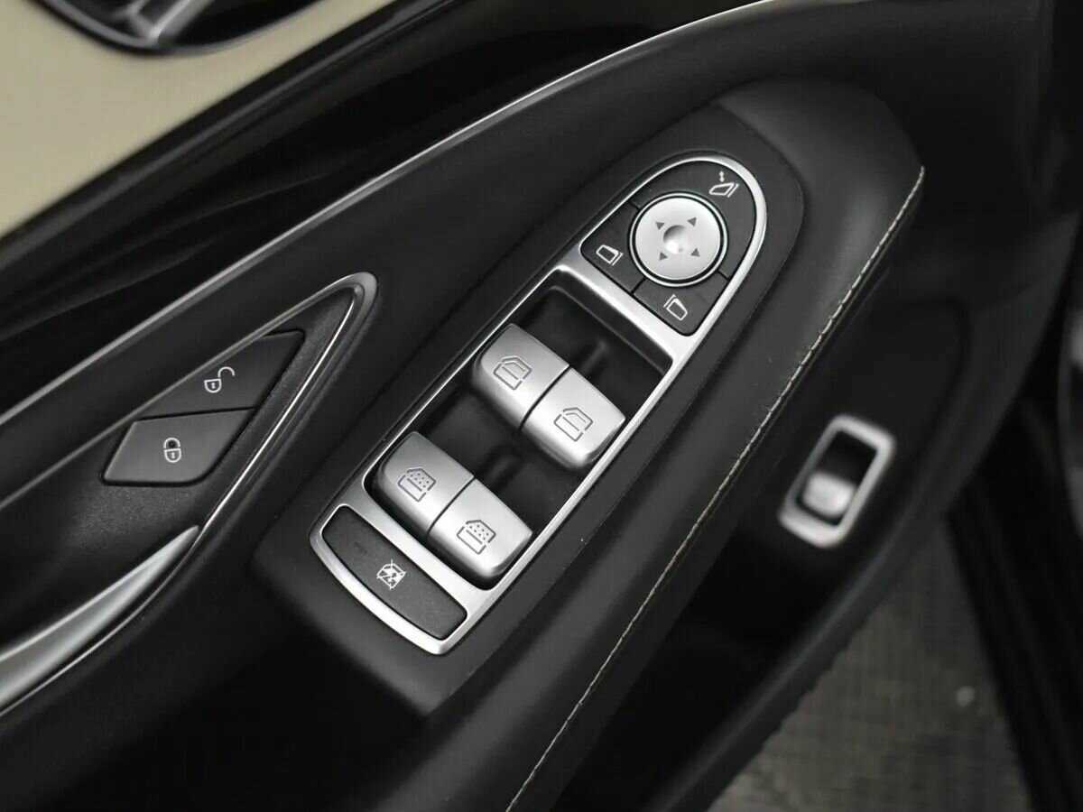 Mercedes-Benz S-Класс с пробегом — 2017 год. Фото: #19