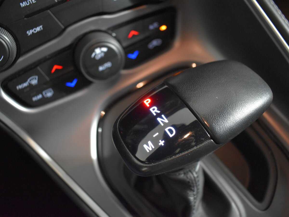 Dodge Challenger с пробегом — 2020 год. Фото: #21