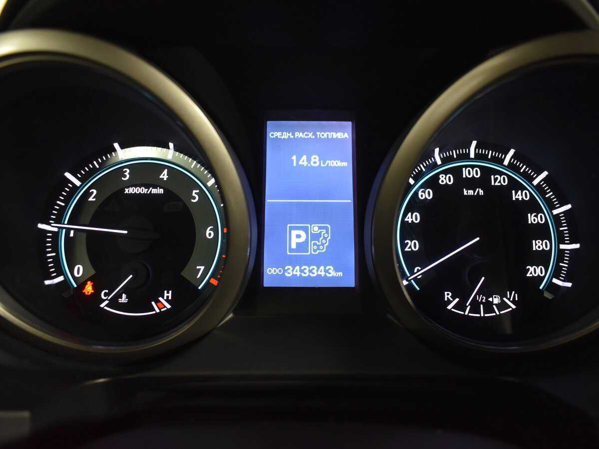 Toyota Land Cruiser Prado с пробегом — 2010 год. Фото: #13