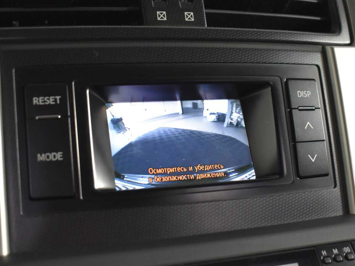 Toyota Land Cruiser Prado с пробегом — 2010 год. Фото: #20