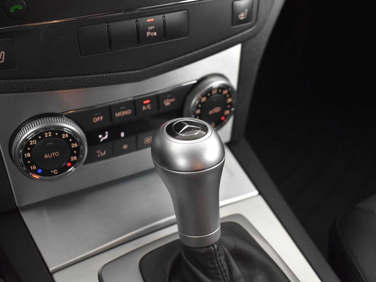 Mercedes-Benz C-Класс с пробегом — 2009 год. Фото: #21