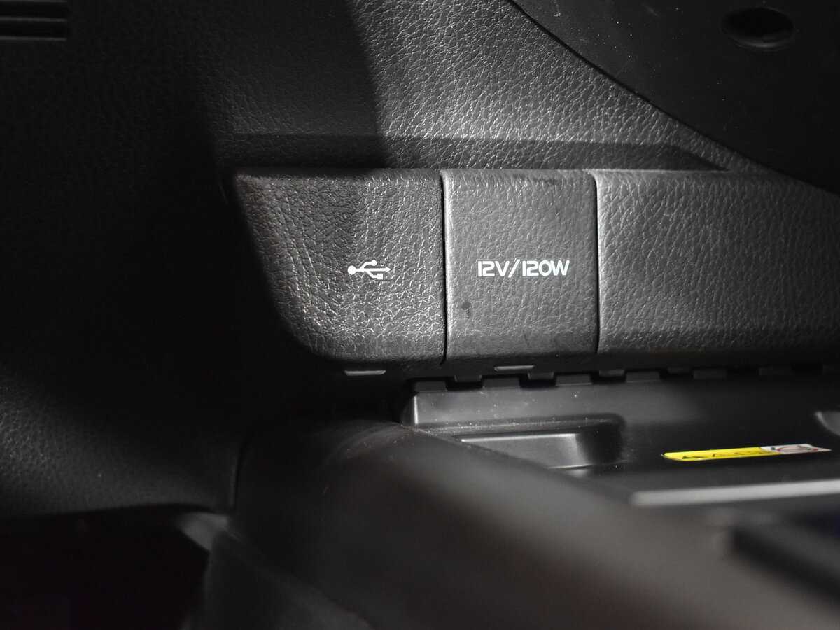 Toyota Camry с пробегом — 2022 год. Фото: #17