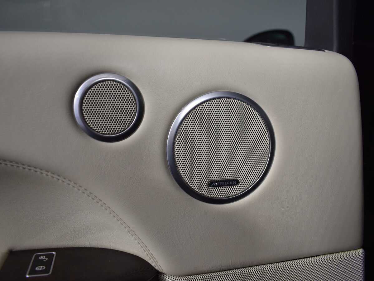 Land Rover Range Rover с пробегом — 2013 год. Фото: #8