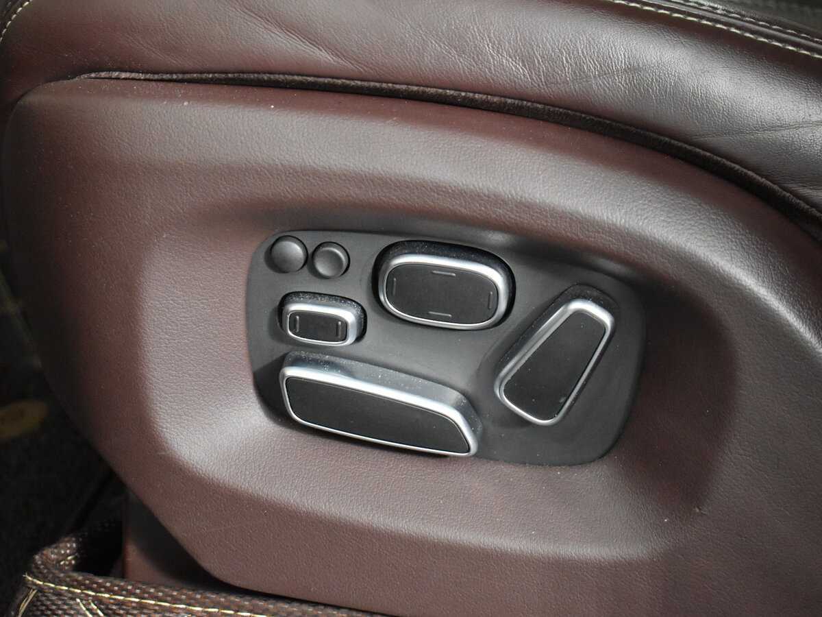 Land Rover Range Rover с пробегом — 2013 год. Фото: #13