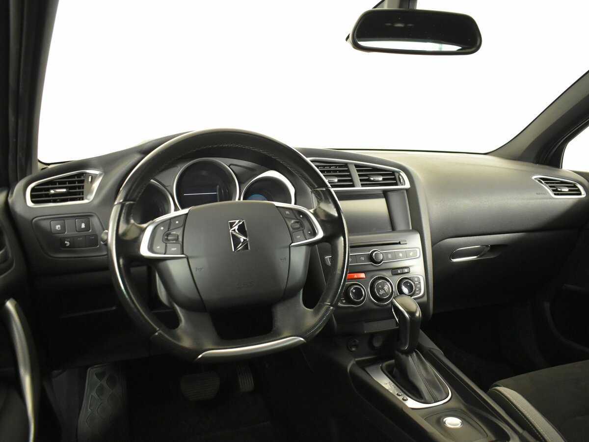 DS 4 с пробегом — 2016 год. Фото: #11