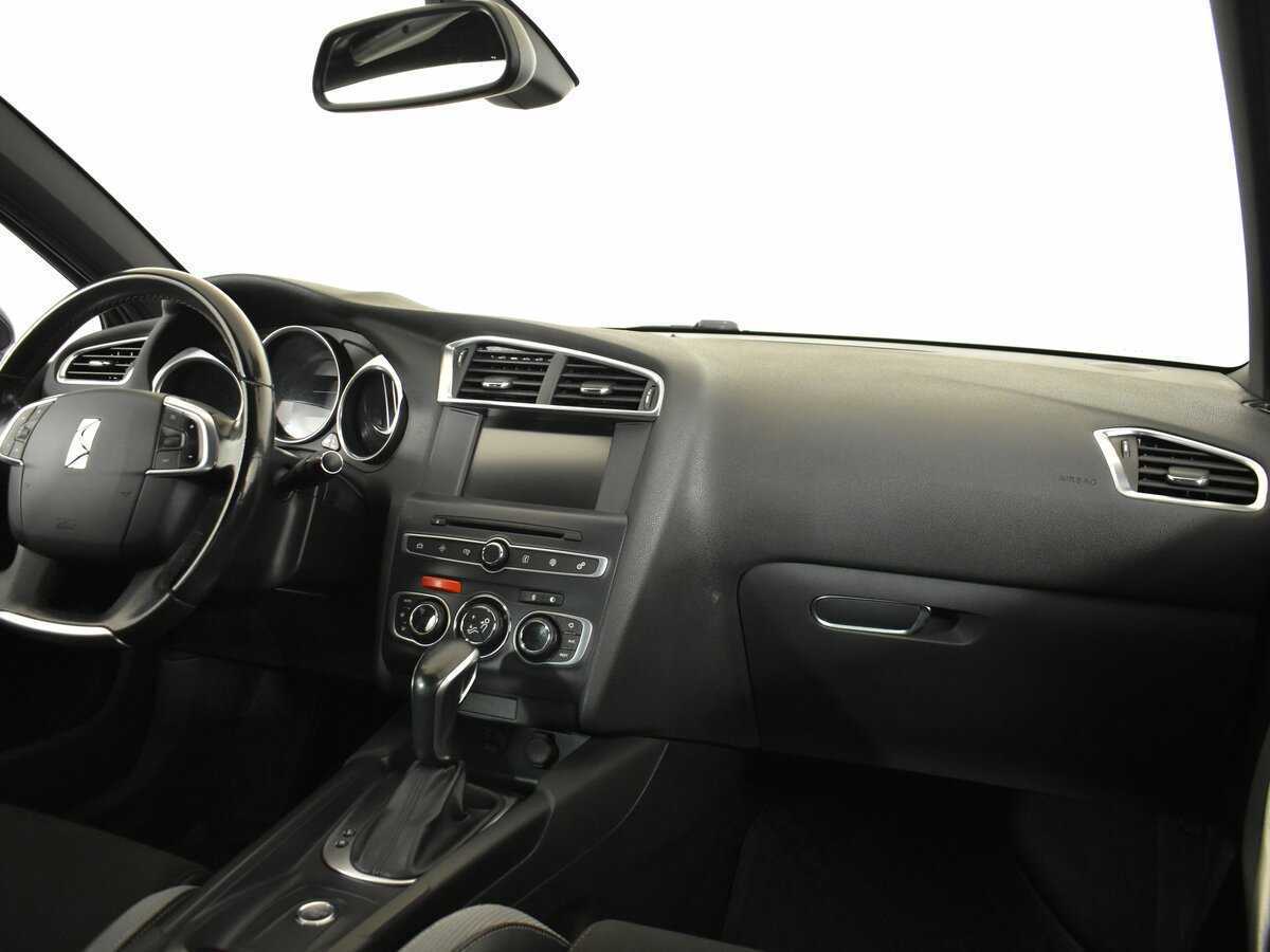 DS 4 с пробегом — 2016 год. Фото: #13