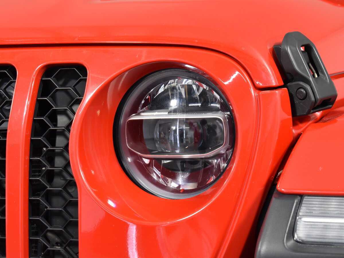 Jeep Wrangler с пробегом — 2021 год. Фото: #6
