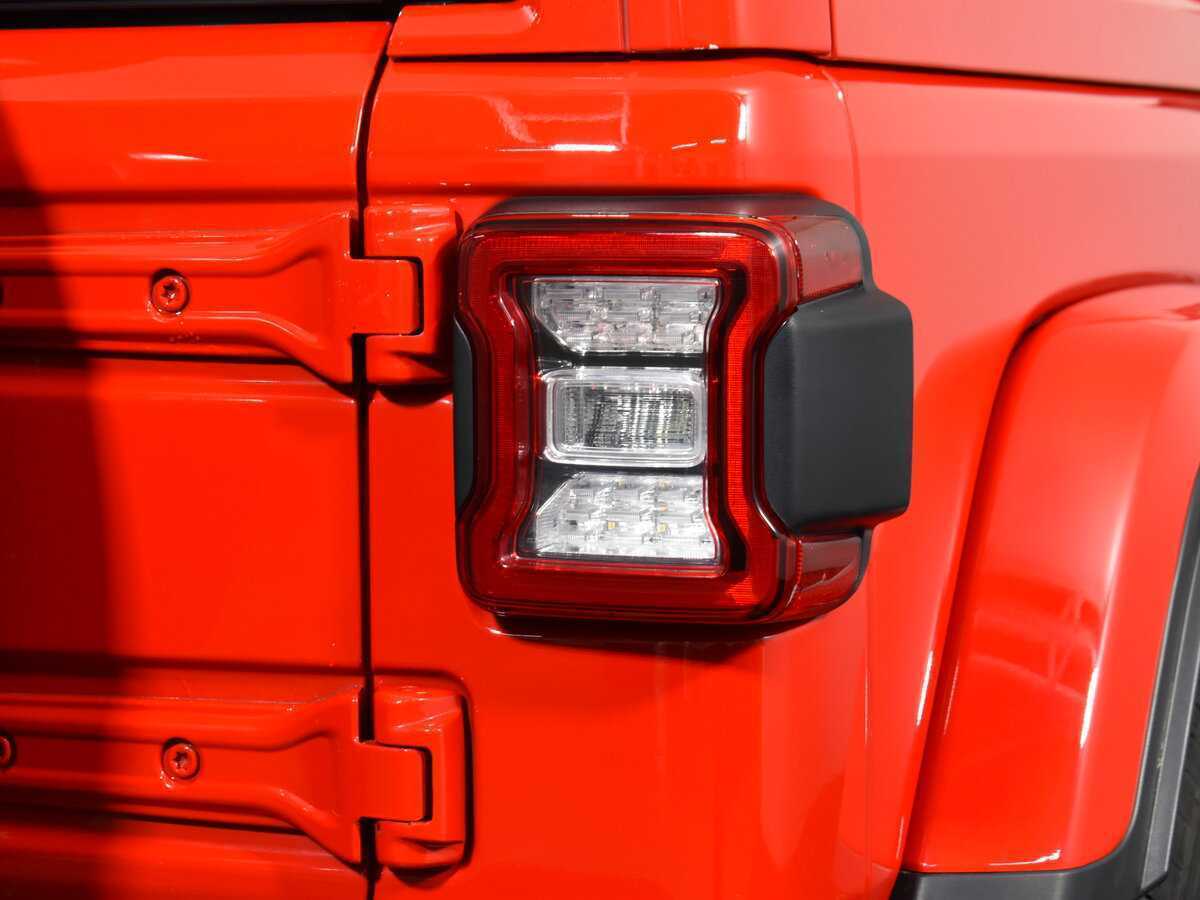 Jeep Wrangler с пробегом — 2021 год. Фото: #7