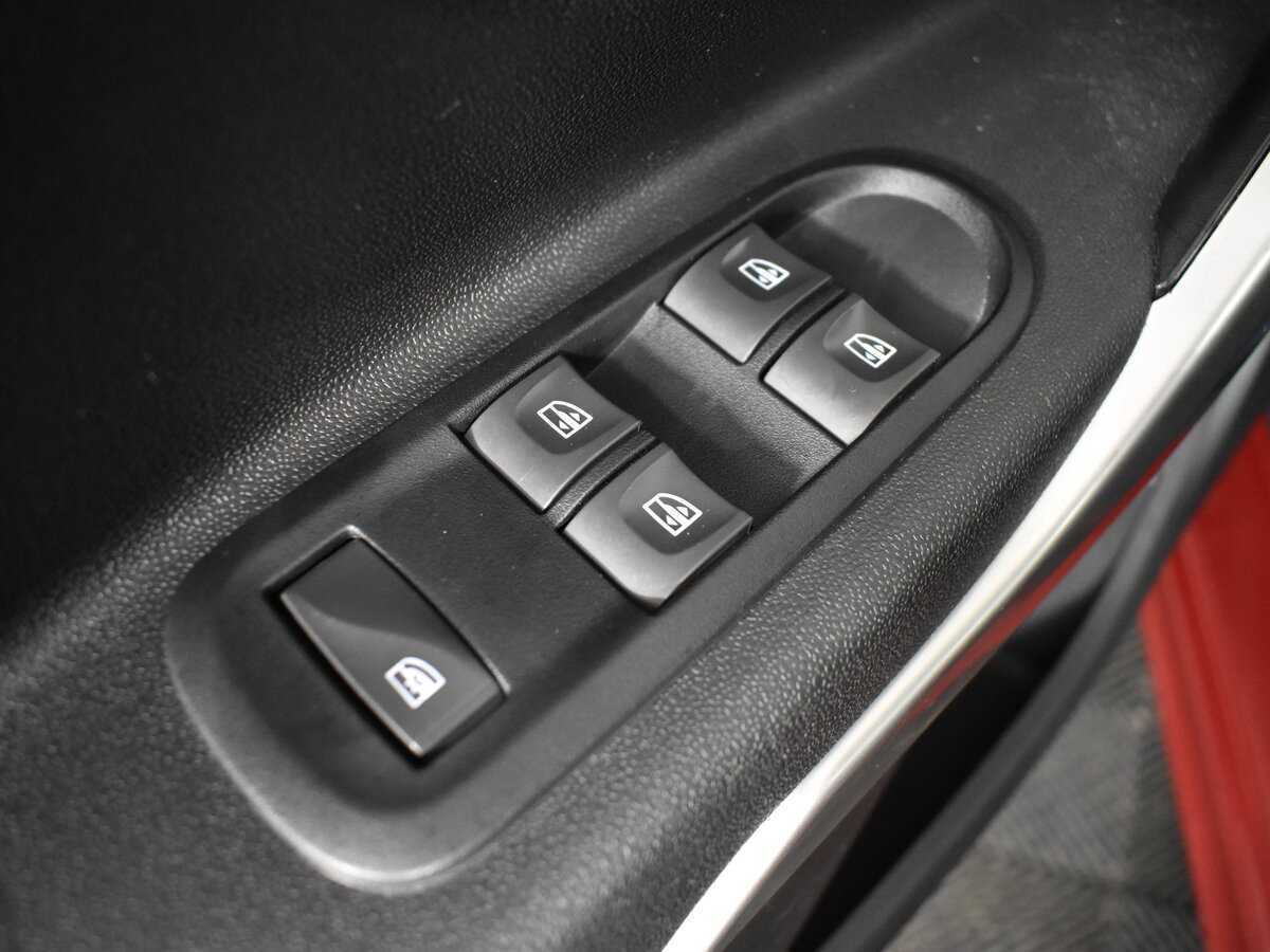 Lada (ВАЗ) XRAY с пробегом — 2017 год. Фото: #6