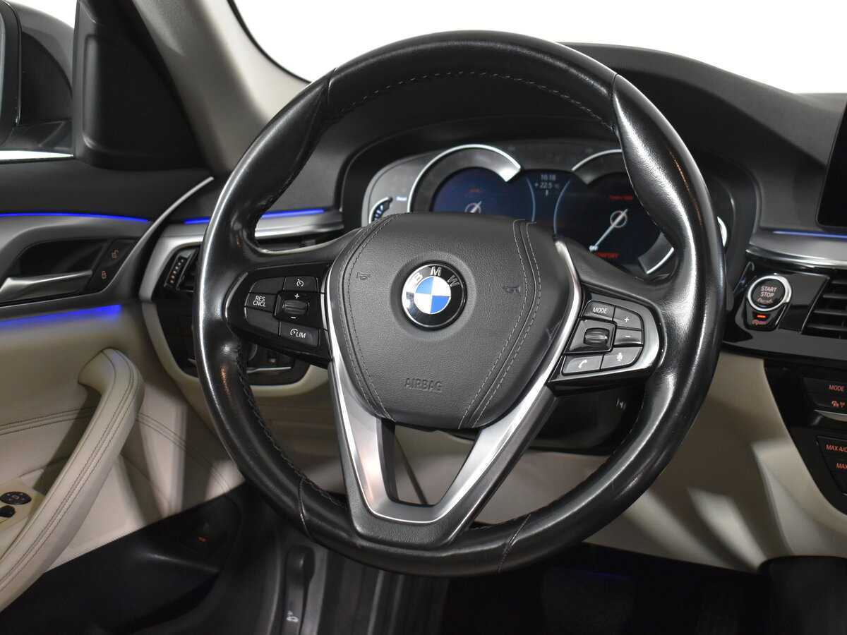 BMW 5 серии с пробегом — 2018 год. Фото: #12