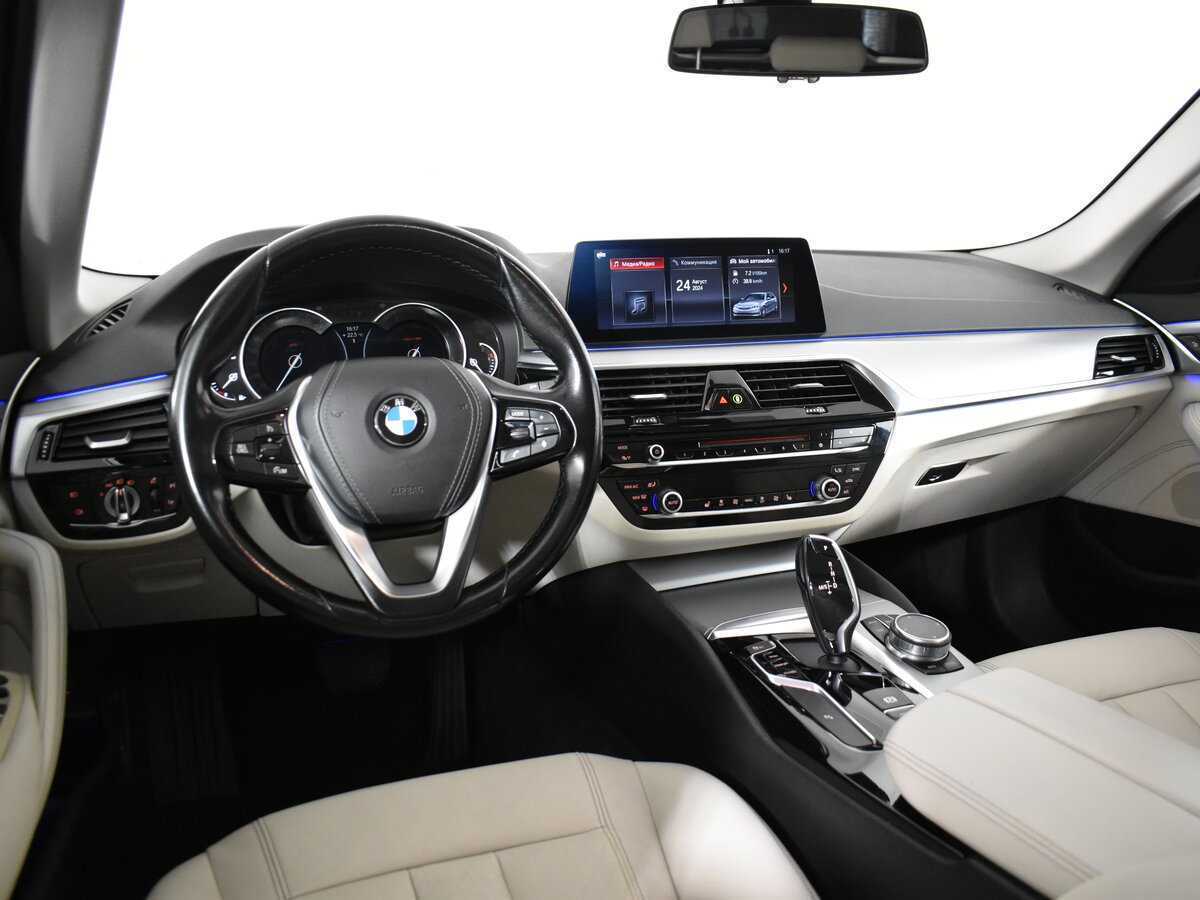 BMW 5 серии с пробегом — 2018 год. Фото: #13
