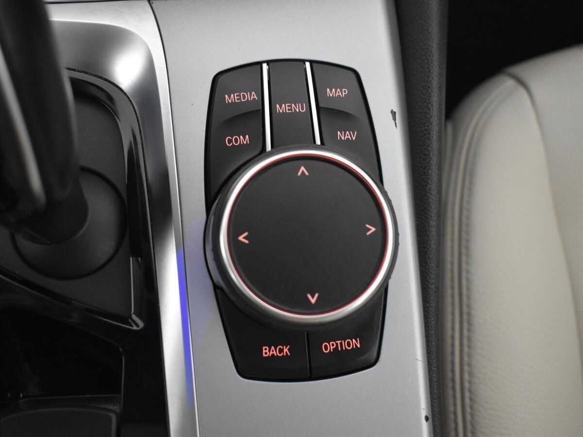 BMW 5 серии с пробегом — 2018 год. Фото: #17