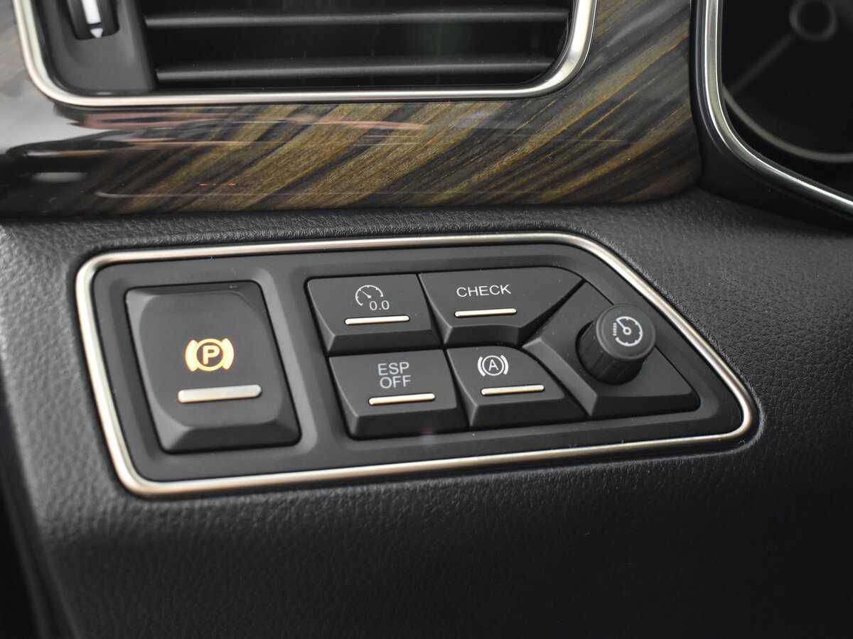 Hongqi H7 с пробегом — 2022 год. Фото: #16