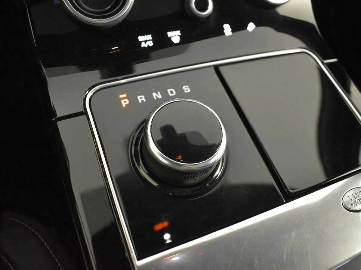 Land Rover Range Rover Velar с пробегом — 2019 год. Фото: #17