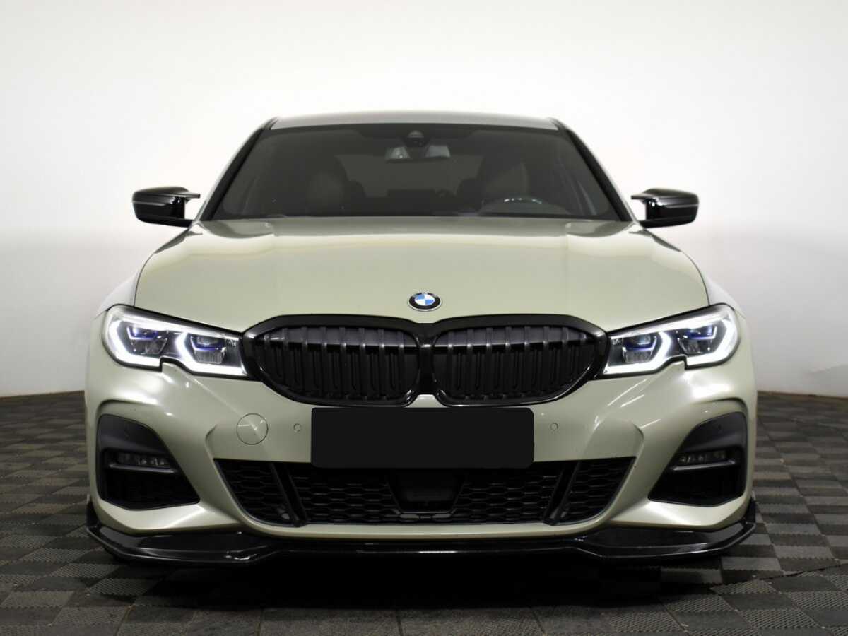 BMW 3 серии с пробегом — 2020 год. Фото: #1