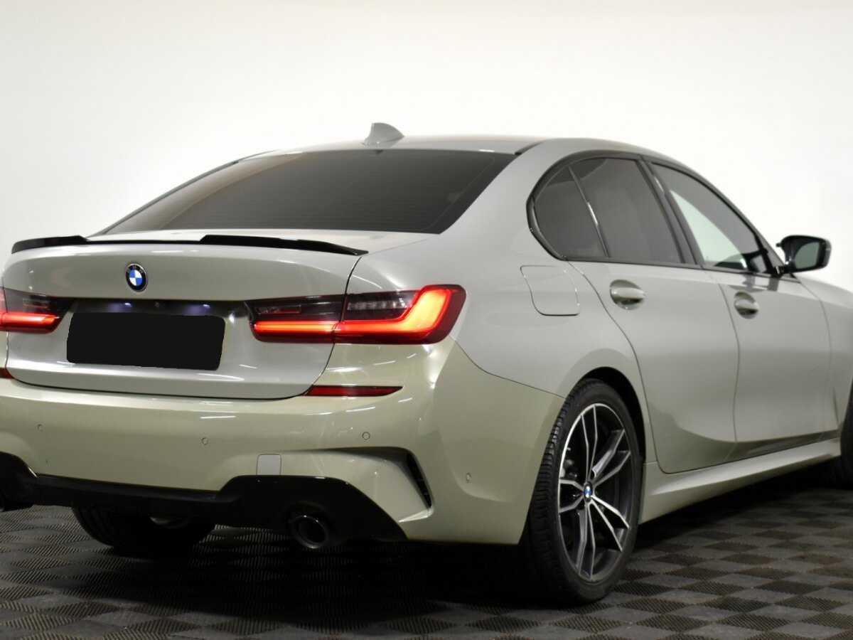 BMW 3 серии с пробегом — 2020 год. Фото: #3