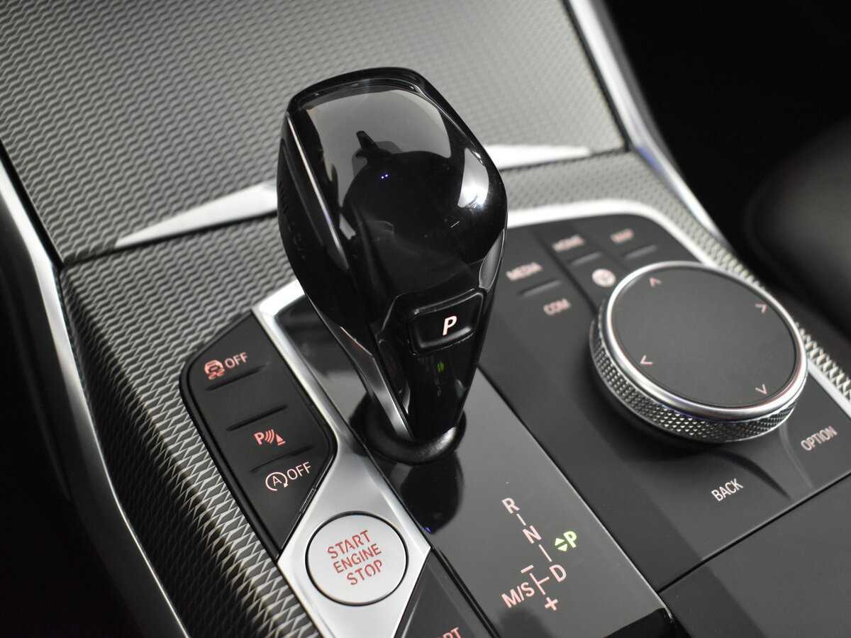 BMW 3 серии с пробегом — 2020 год. Фото: #17