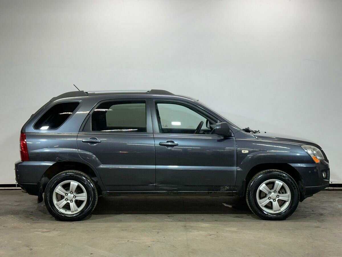 Kia Sportage с пробегом — 2010 год. Фото: #3