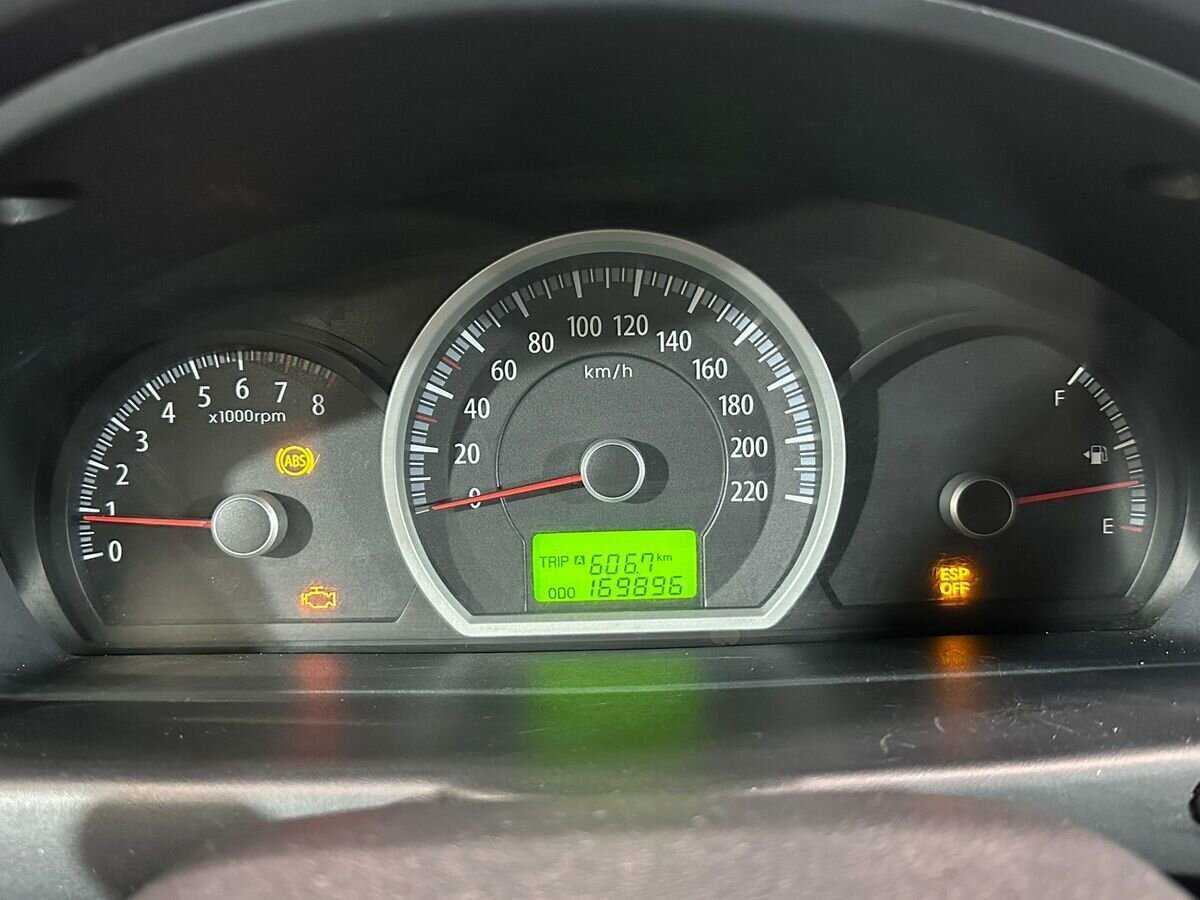 Kia Sportage с пробегом — 2010 год. Фото: #13