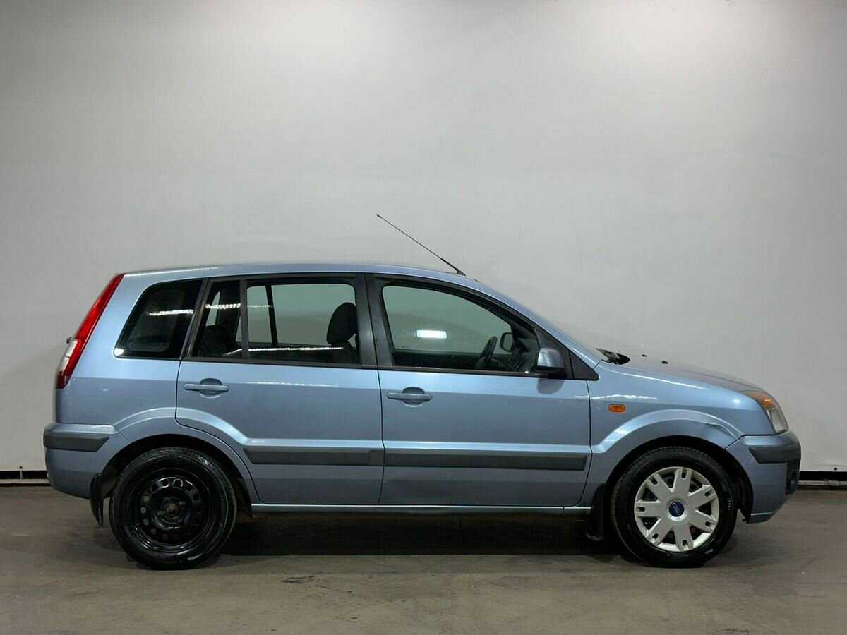 Ford Fusion с пробегом — 2007 год. Фото: #3