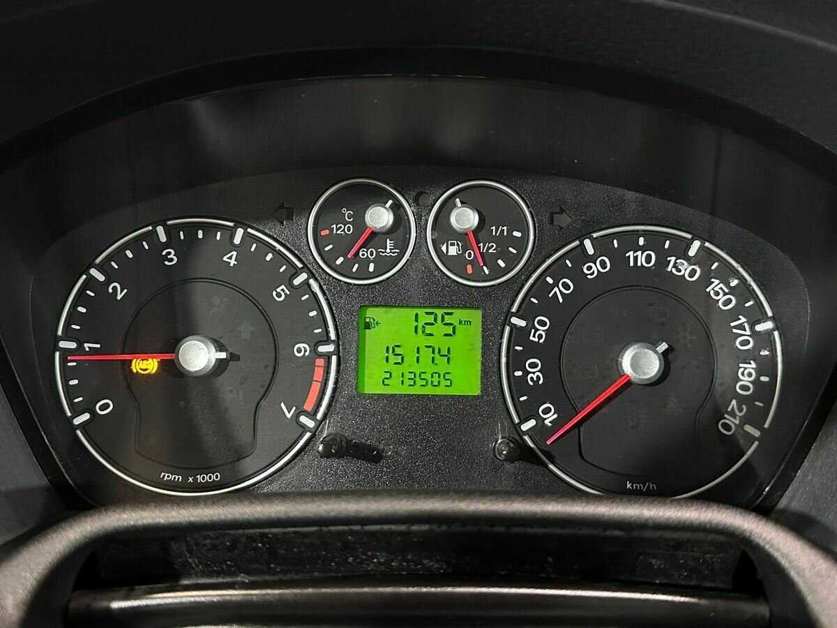 Ford Fusion с пробегом — 2007 год. Фото: #11