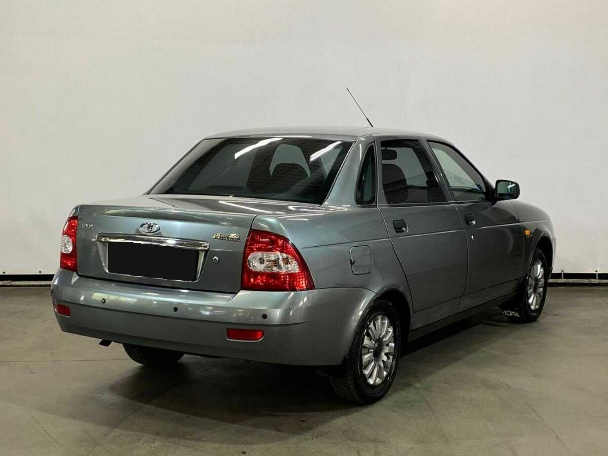 Lada (ВАЗ) Priora с пробегом — 2011 год. Фото: #4