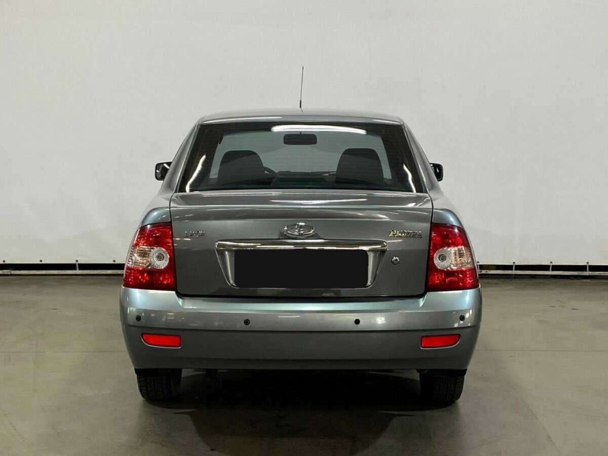 Lada (ВАЗ) Priora с пробегом — 2011 год. Фото: #5